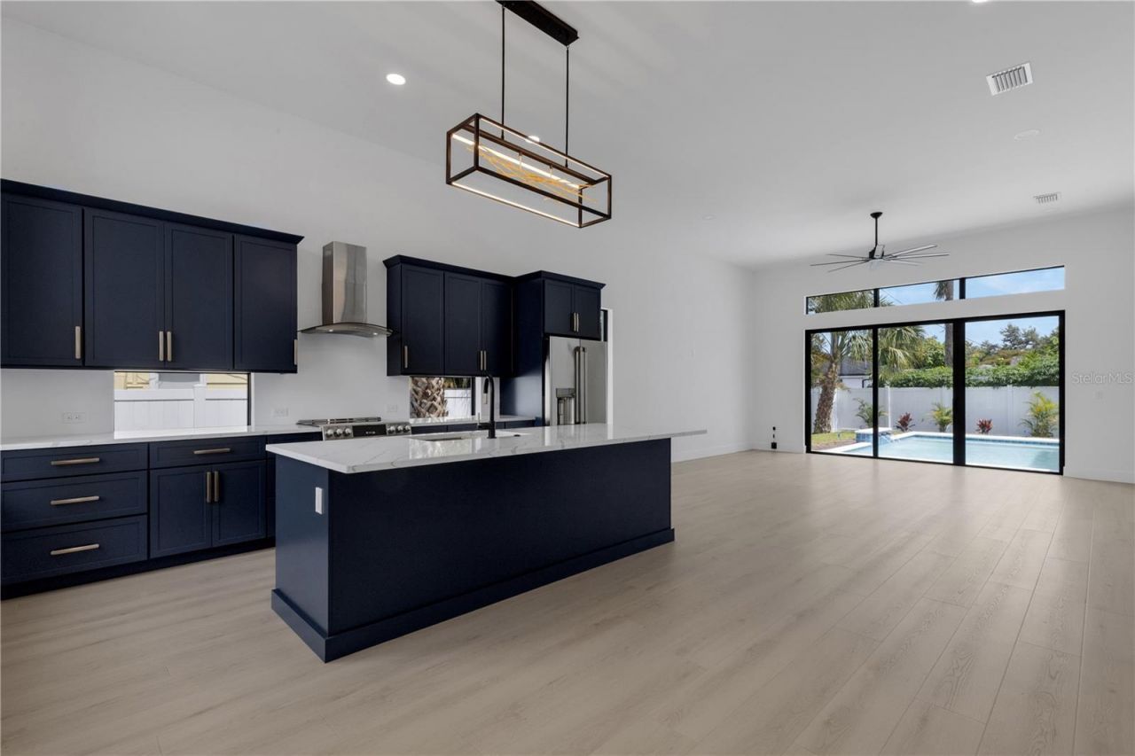2069 Hibiscus Street, Sarasota, FL 34239 Photo