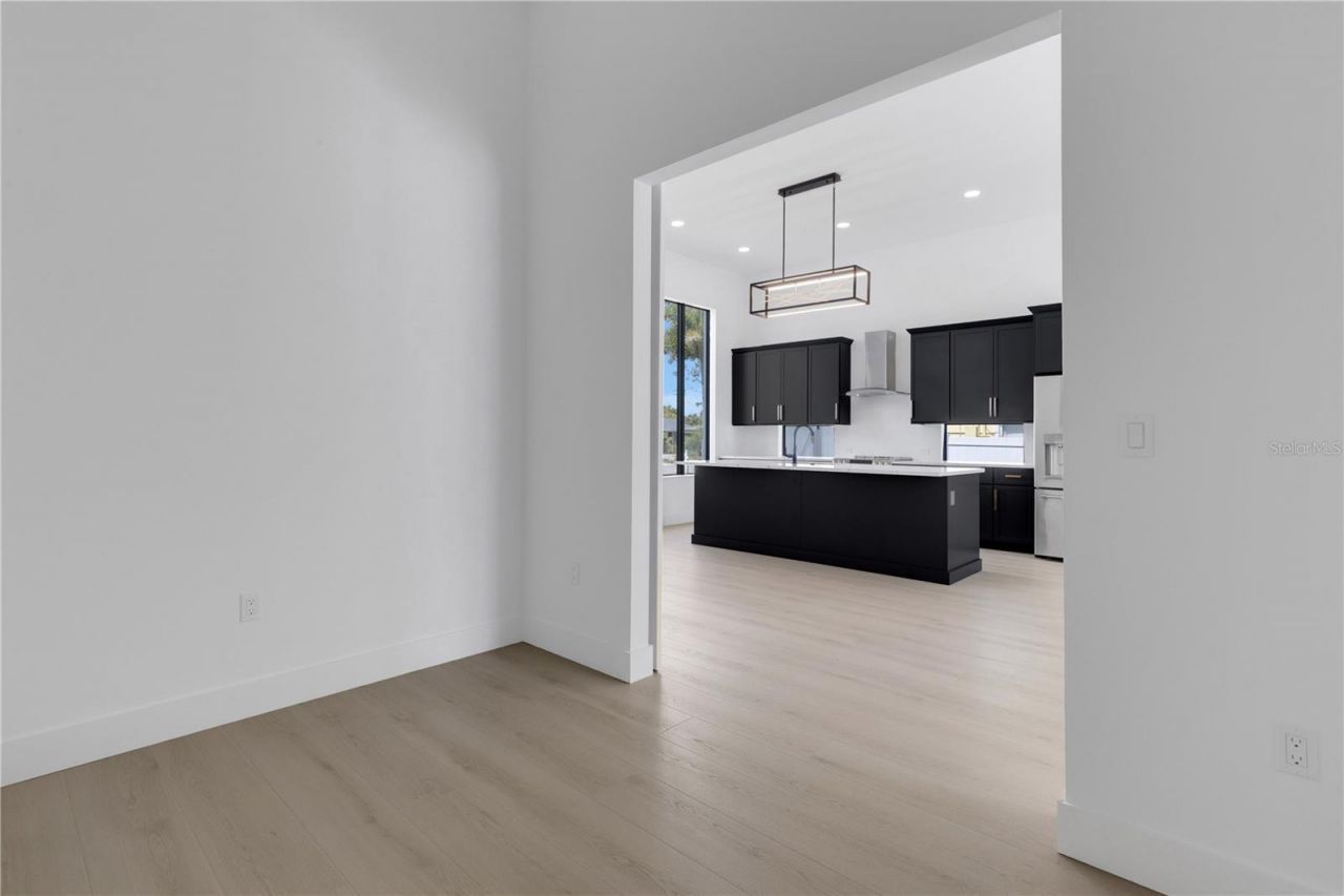 2069 Hibiscus Street, Sarasota, FL 34239 Photo