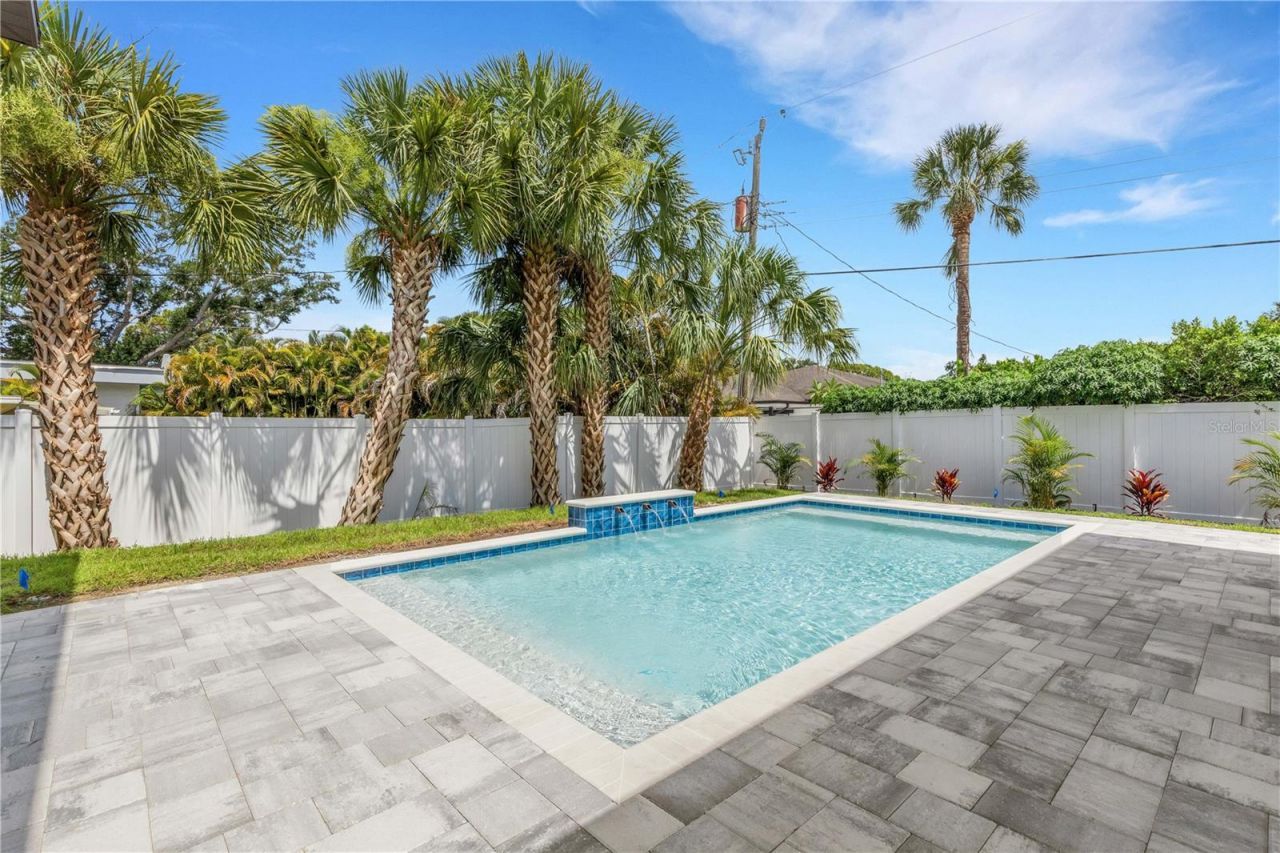 2069 Hibiscus Street, Sarasota, FL 34239 Photo