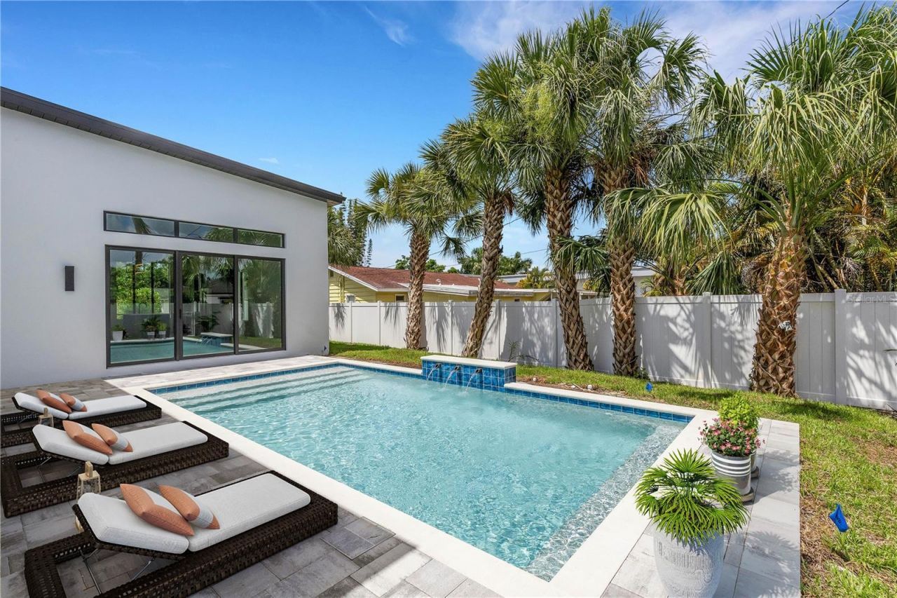 2069 Hibiscus Street, Sarasota, FL 34239 Photo