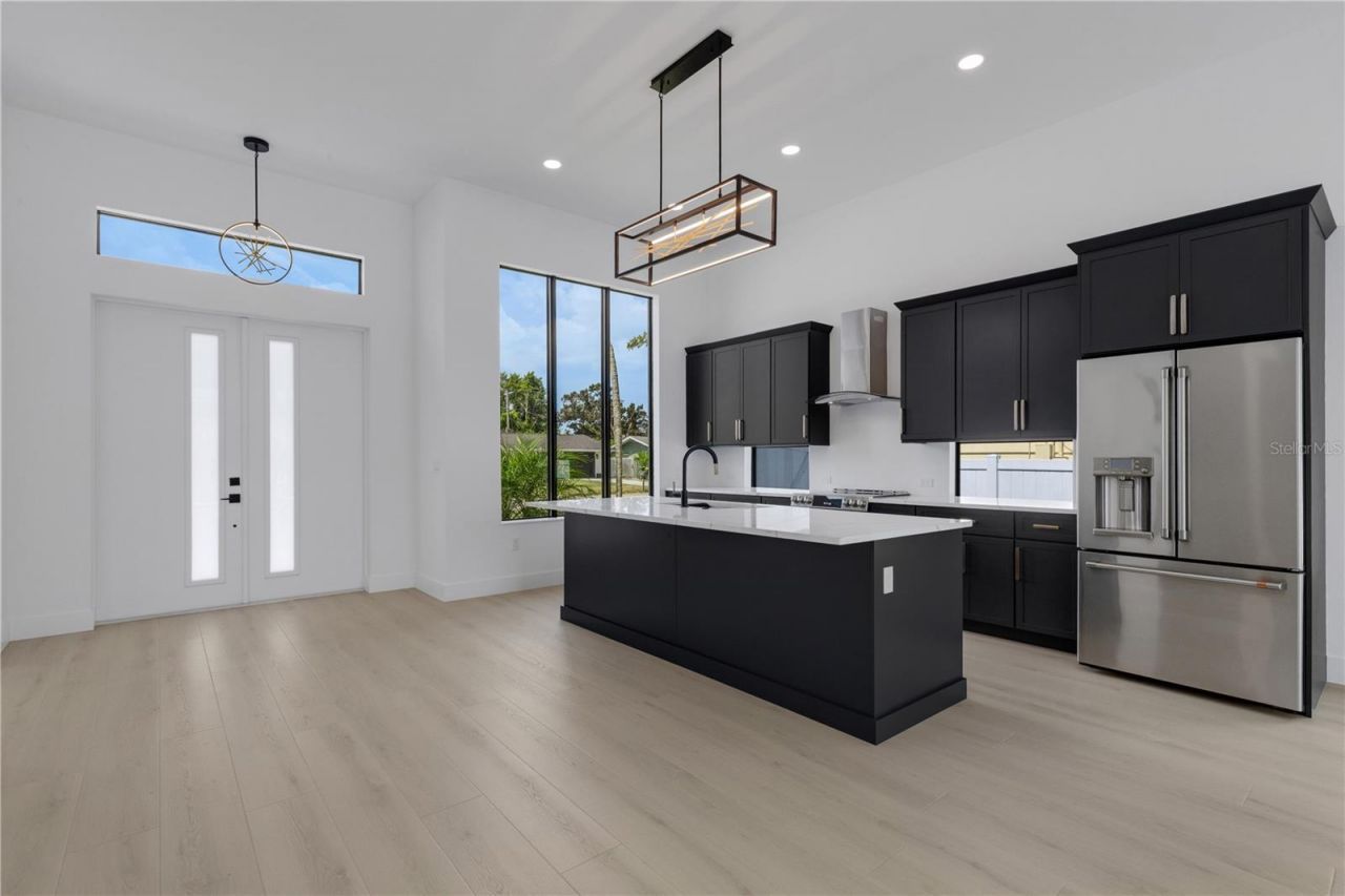 2069 Hibiscus Street, Sarasota, FL 34239 Photo