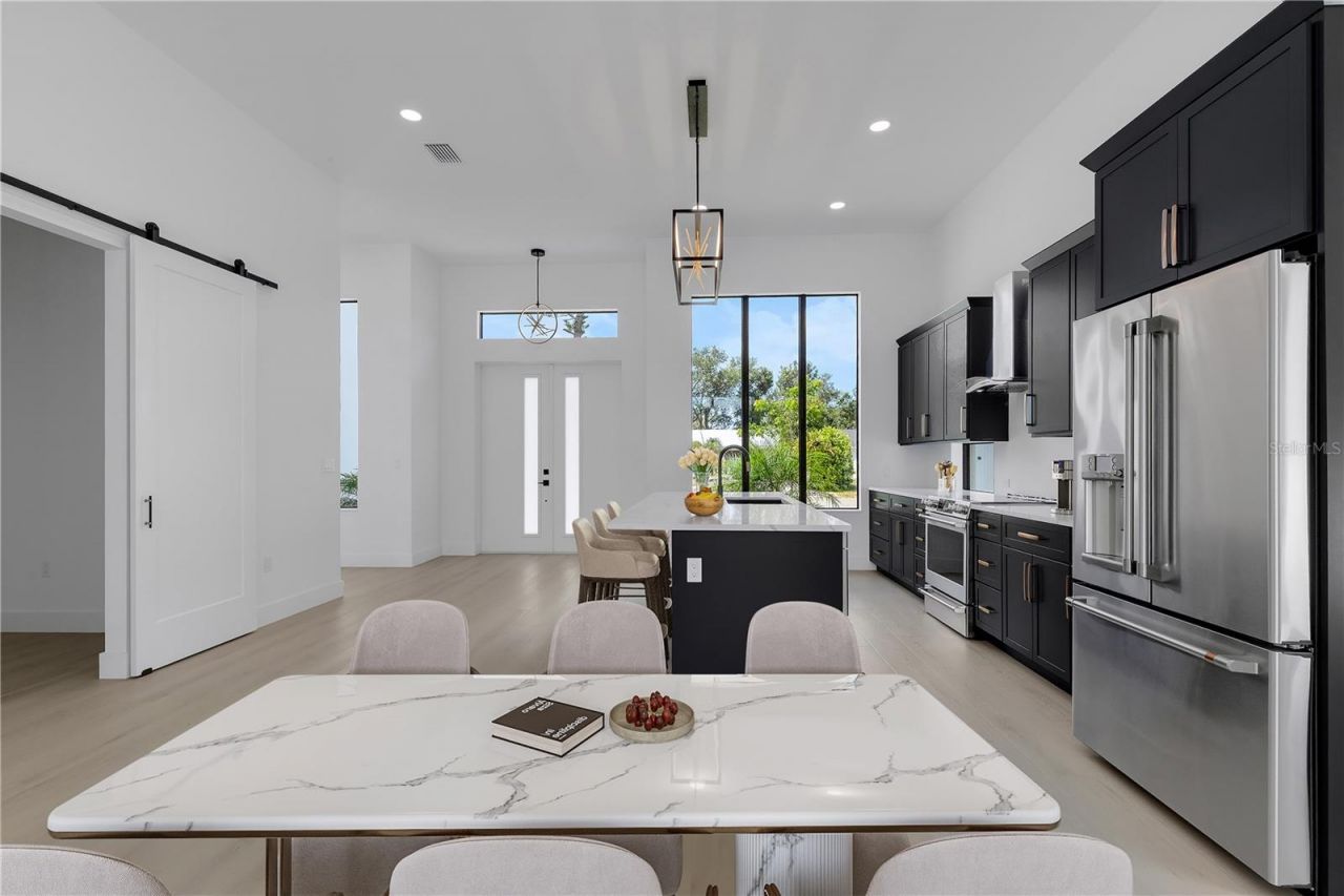 2069 Hibiscus Street, Sarasota, FL 34239 Photo