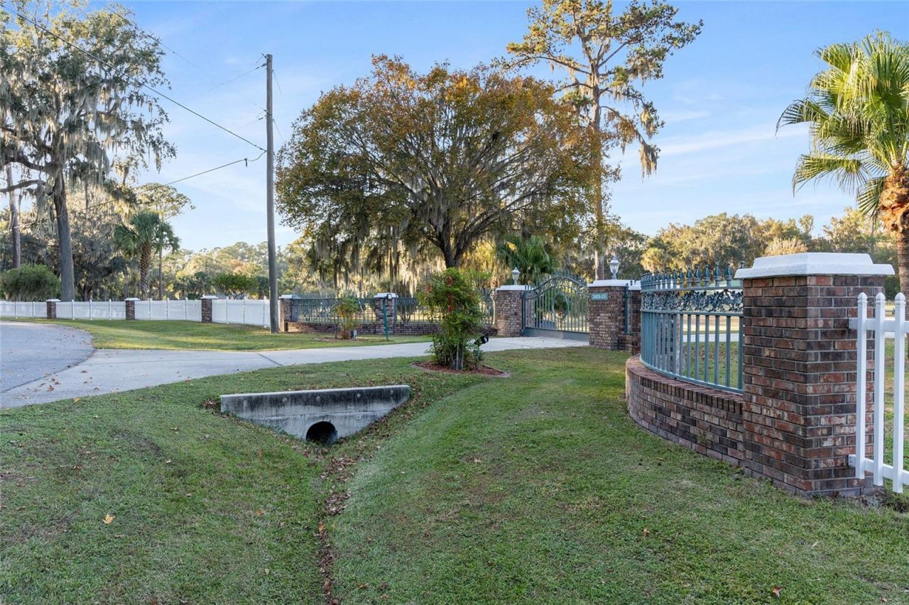 255 SW 96th Lane, Ocala, FL 34476 Photo