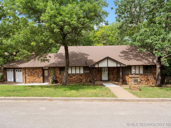 633 Kenwood Drive, Bartlesville, OK 74006