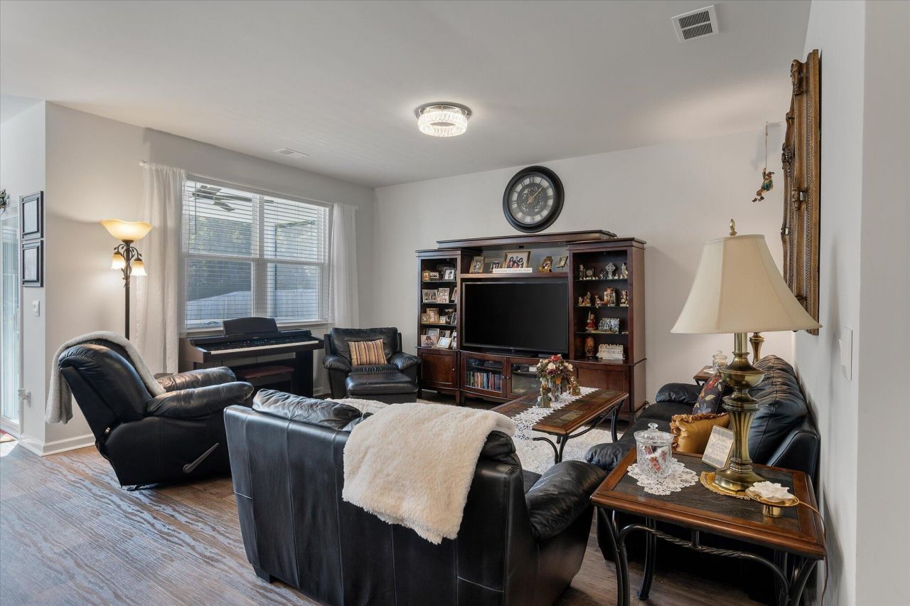 267 N Light Way Photo 19