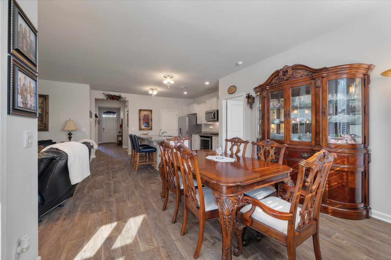 267 N Light Way Photo 24