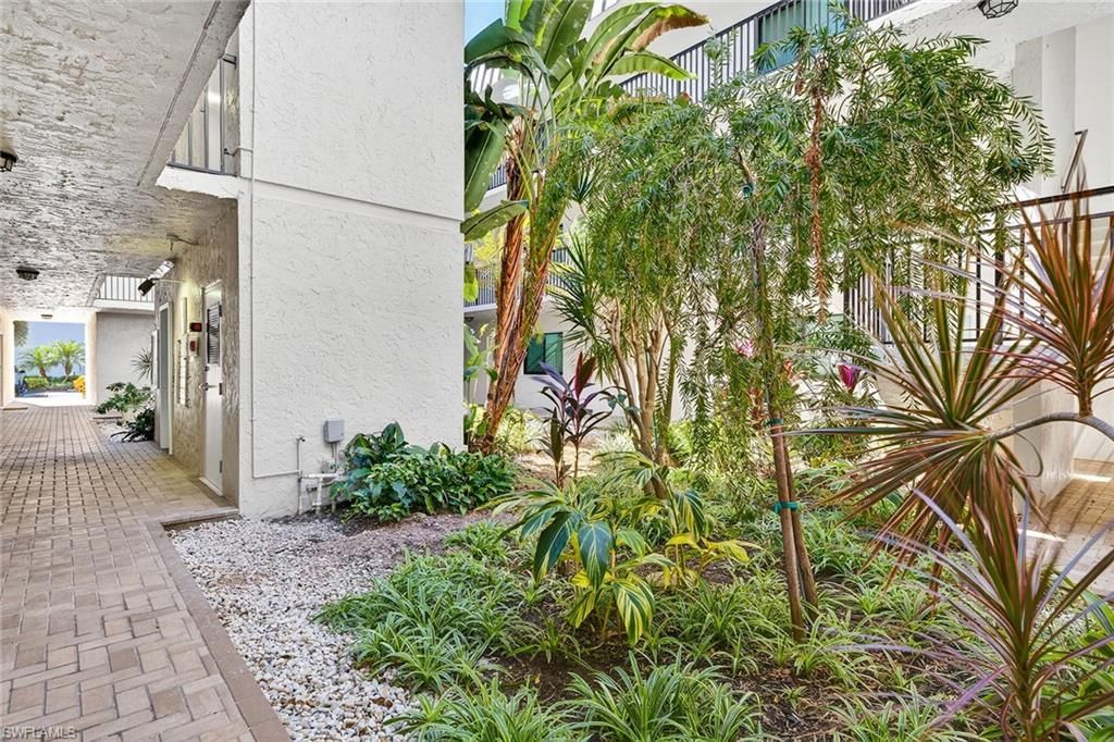 788 Park Shore Dr, Unit H31, Naples, FL 34103 Photo