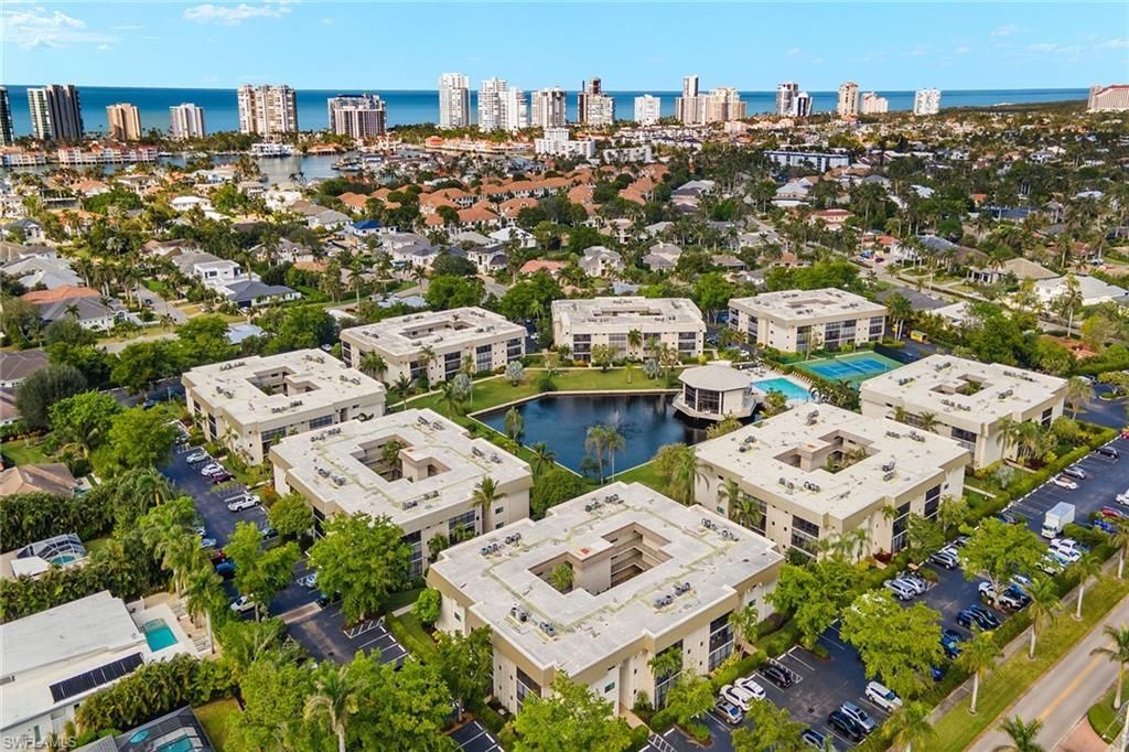 788 Park Shore Dr, Unit H31, Naples, FL 34103 Photo