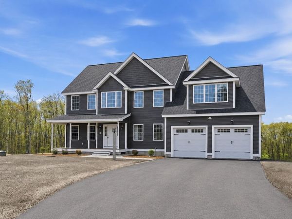 52 Daniel Rd, Derry, NH 03038