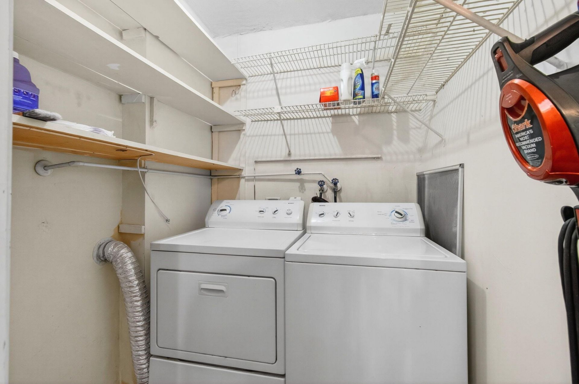 449 Normandy J, Delray Beach, FL 33484 Photo