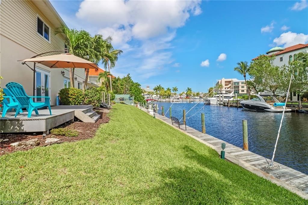 1351 Curlew Ave, Unit 104, Naples, FL 34102 Photo