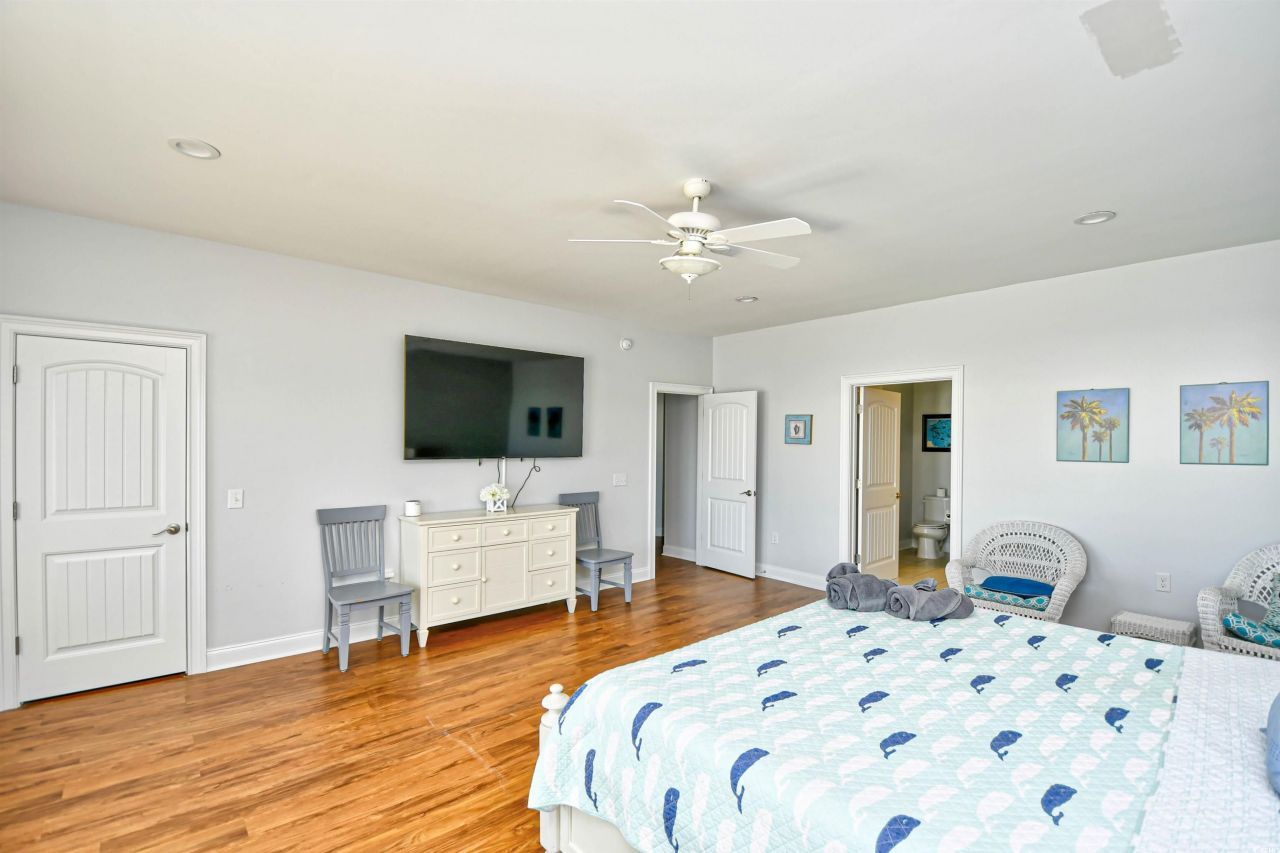 3302 N Ocean Blvd. Photo 22