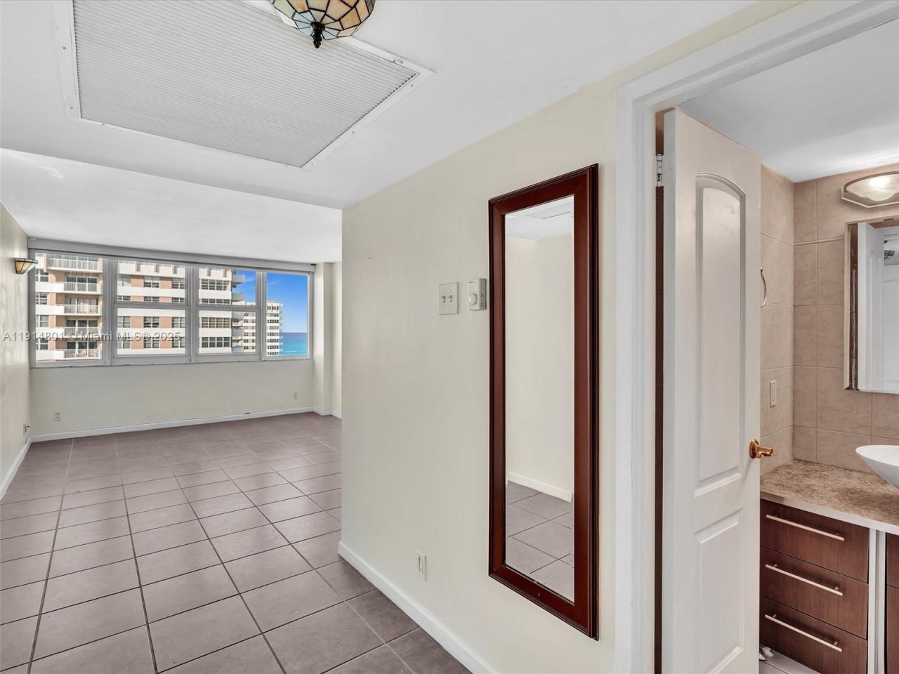 2030 S Ocean Dr, Unit 2024, Hallandale Beach, FL 33009 Photo
