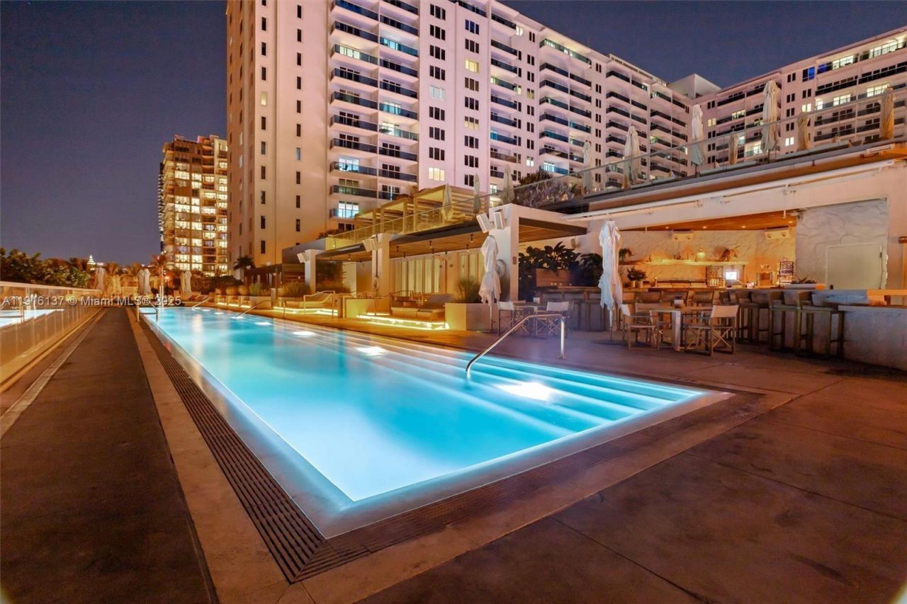 2301 Collins Ave, Unit 1432, Miami Beach, FL 33139 Photo