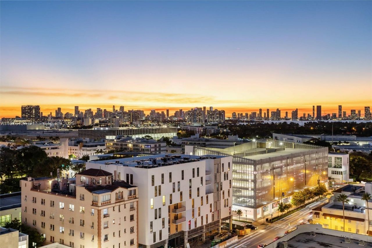 2301 Collins Ave, Unit 1432, Miami Beach, FL 33139 Photo