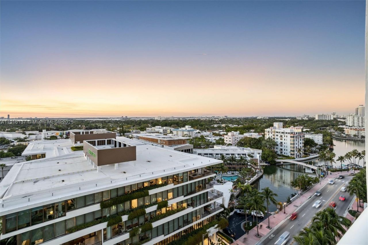 2301 Collins Ave, Unit 1432, Miami Beach, FL 33139 Photo