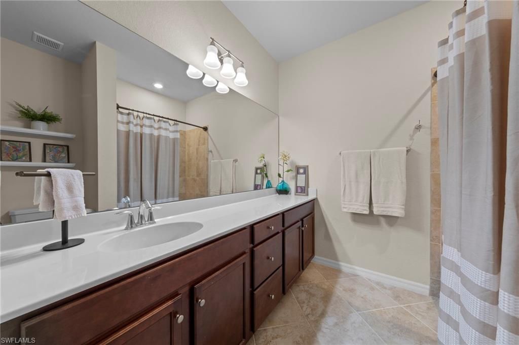 10222 Via Colomba Cir, Fort Myers, FL 33966 Photo