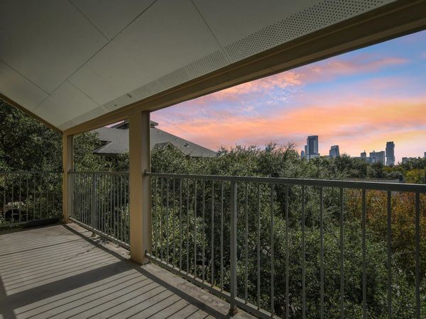 1910 Robbins PL, Unit 301, Austin, TX 78705