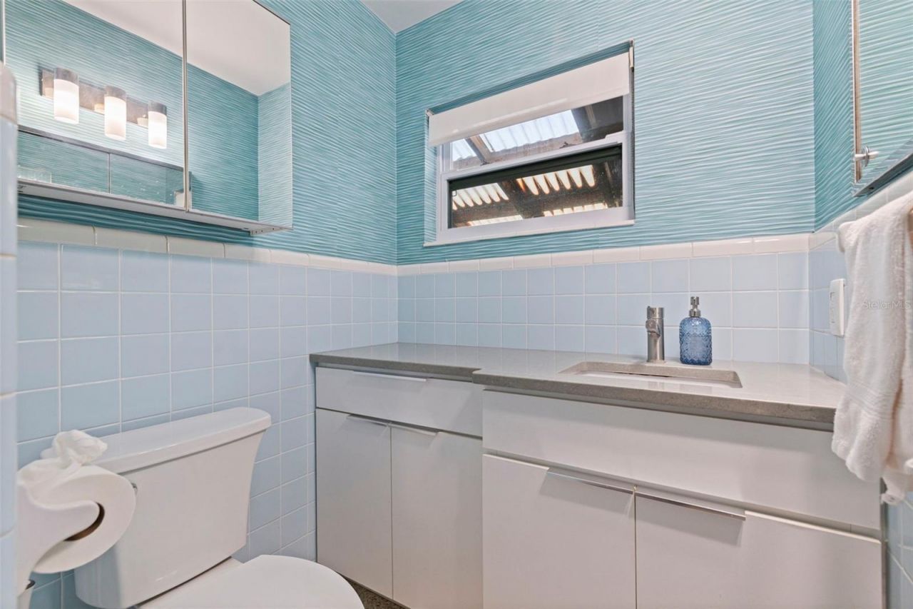 627 70th Avenue, Saint Pete Beach, FL 33706 Photo