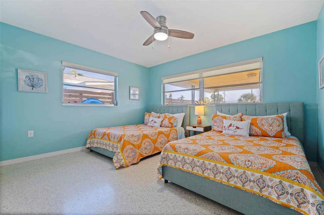 627 70th Avenue, Saint Pete Beach, FL 33706 Photo