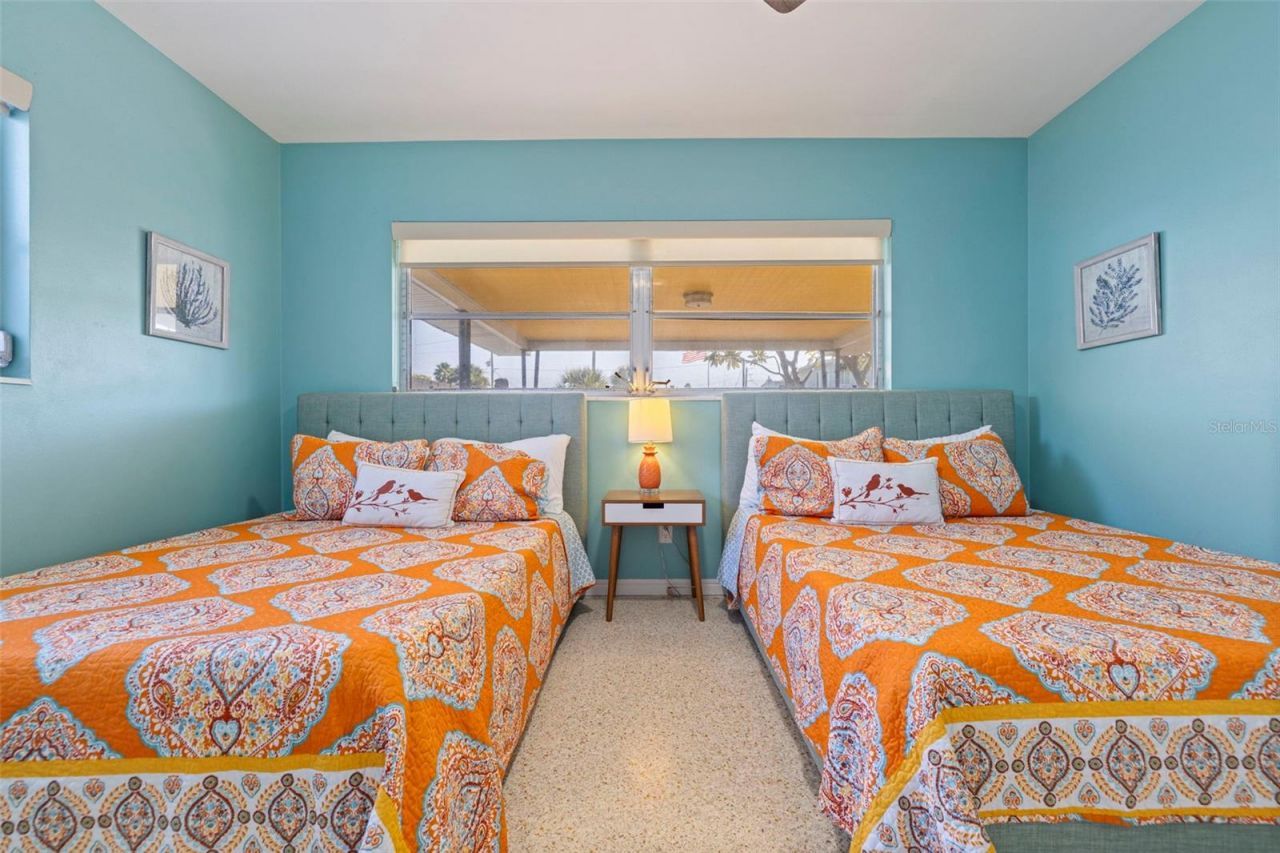 627 70th Avenue, Saint Pete Beach, FL 33706 Photo