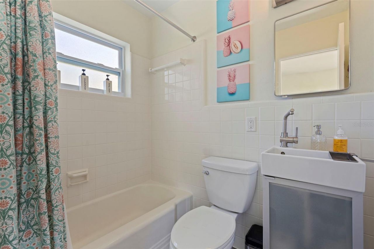 627 70th Avenue, Saint Pete Beach, FL 33706 Photo