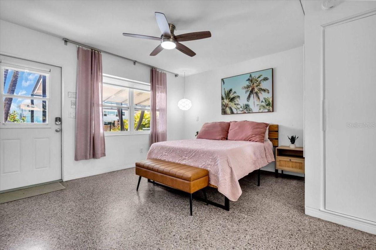 627 70th Avenue, Saint Pete Beach, FL 33706 Photo