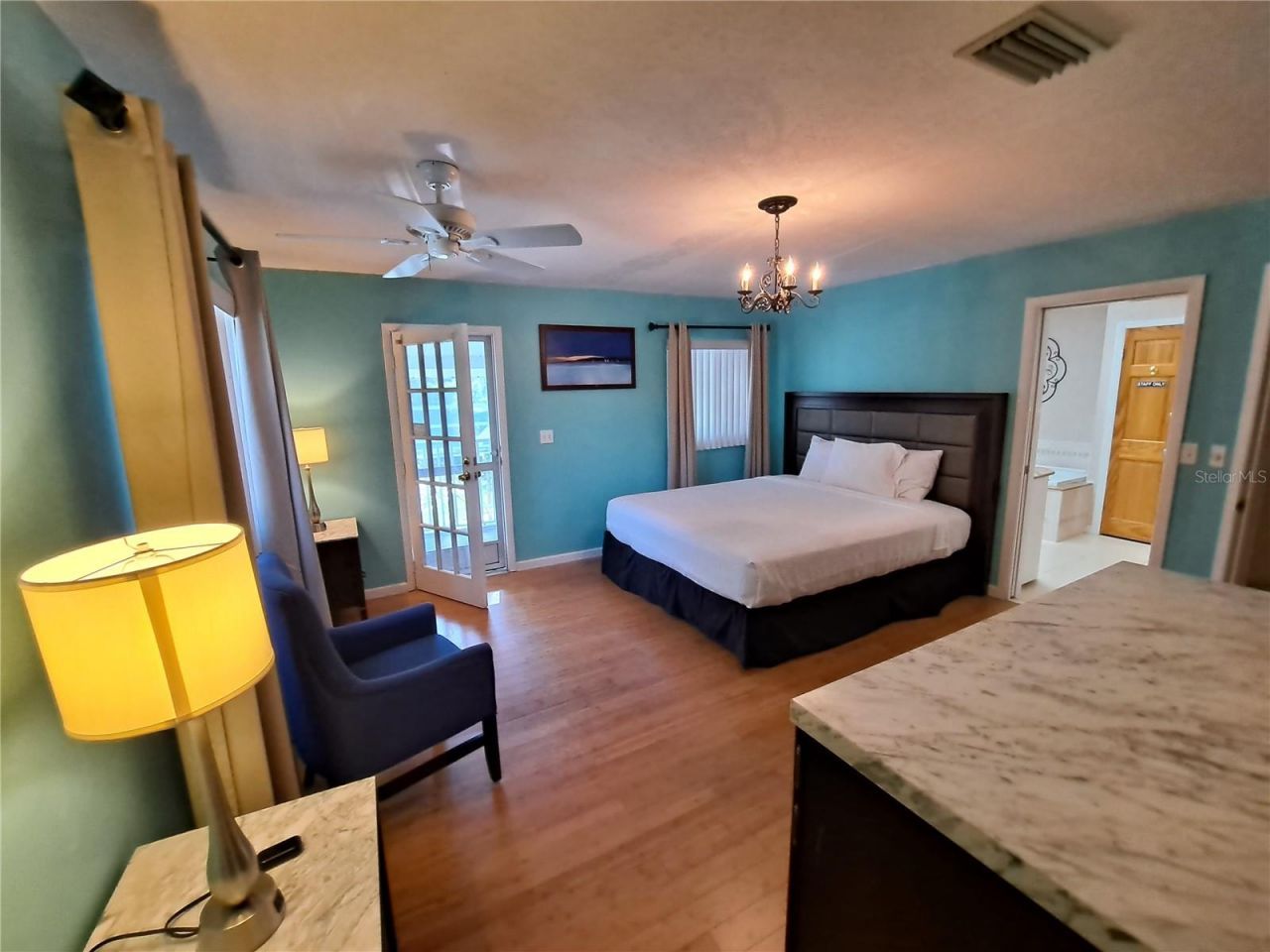 6050 57th, Saint Petersburg, FL 33709 Photo