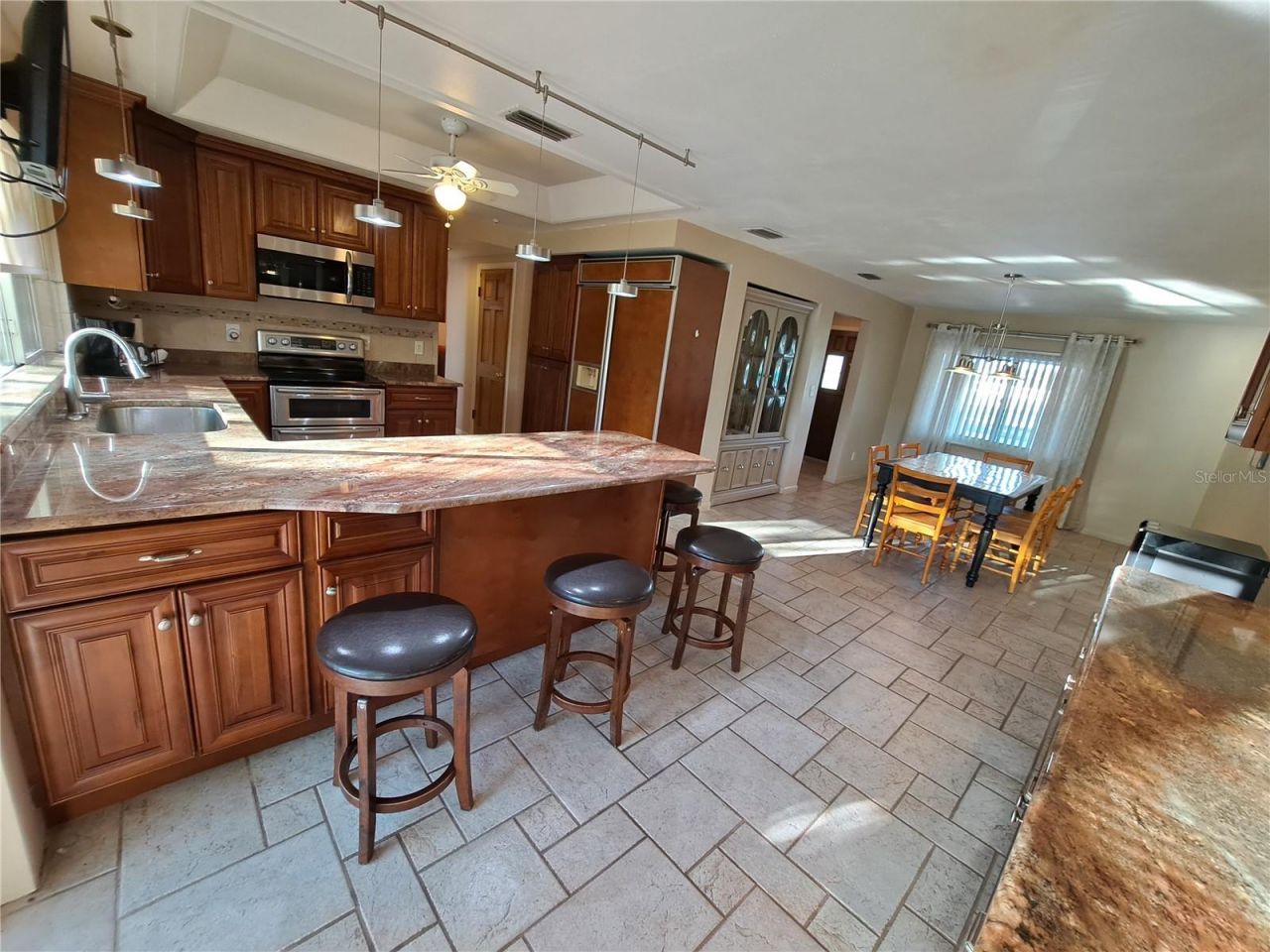 6050 57th, Saint Petersburg, FL 33709 Photo