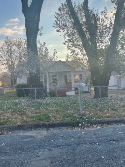 514 Hayes Ave, Lawrenceburg, TN 38464 Main Photo