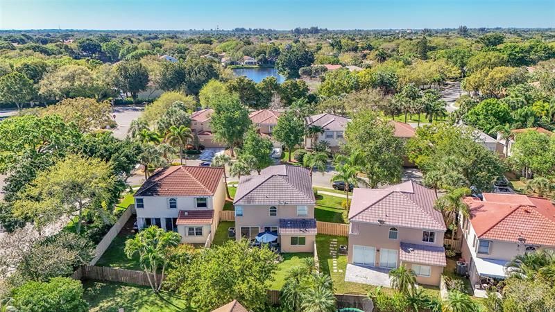 10615 NW 12th Court, Plantation, FL 33322 Photo