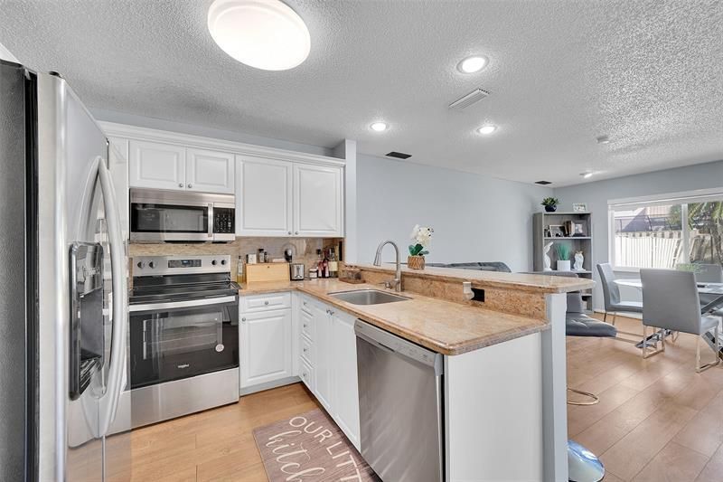 10615 NW 12th Court, Plantation, FL 33322 Photo