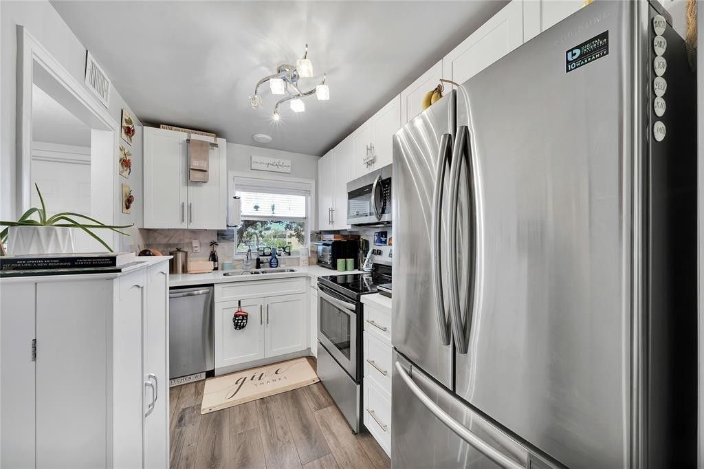 9281 Sunrise Lakes Boulevard, Unit 212, Sunrise, FL 33322 Photo