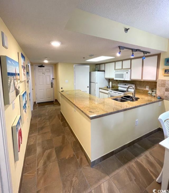 161 Seawatch Dr. Photo 7