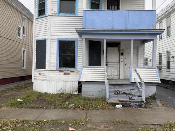 942 Emmett Street, Schenectady, NY 12307