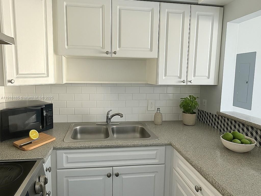 134 SW 7th Ave, Unit 402, Miami, FL 33130 Photo