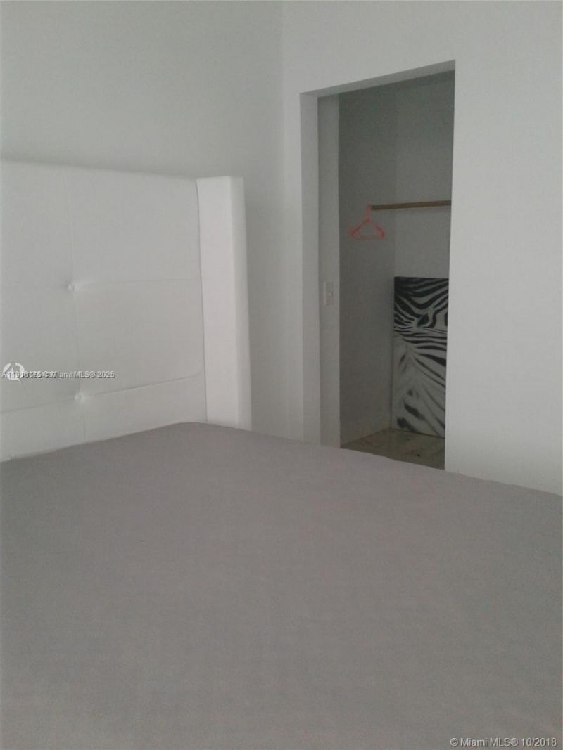 1526 Pennsylvania Ave, Unit 19, Miami Beach, FL 33139 Photo