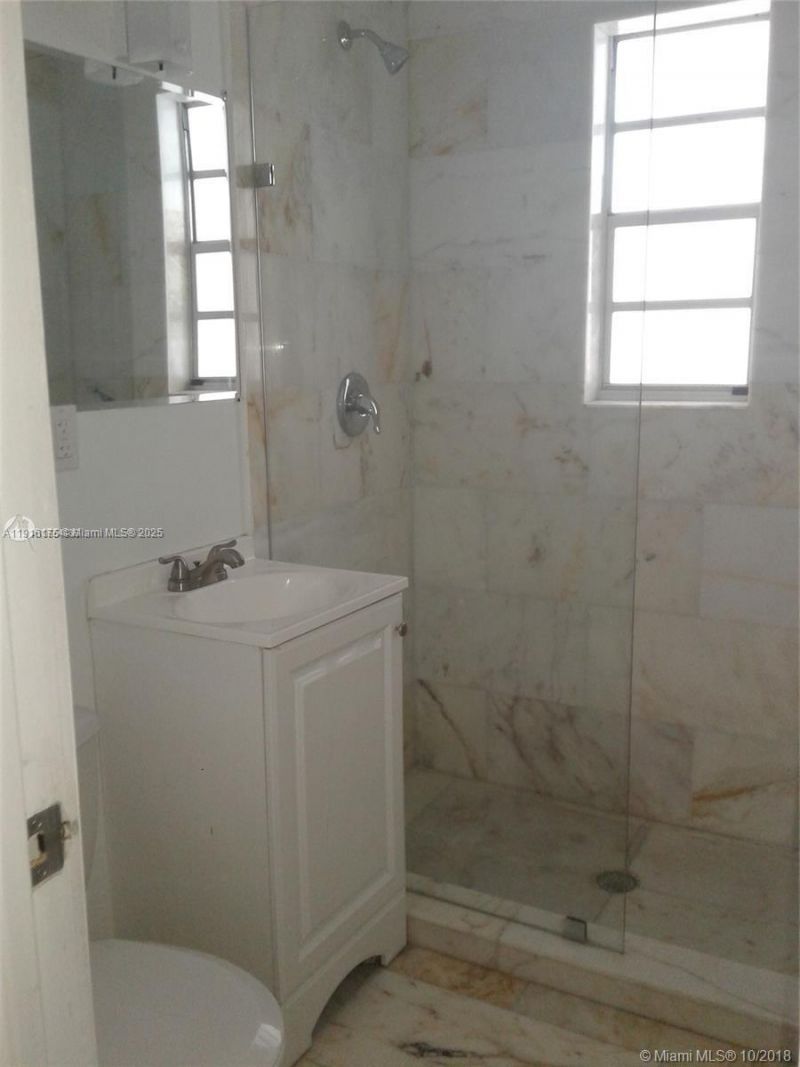 1526 Pennsylvania Ave, Unit 19, Miami Beach, FL 33139 Photo