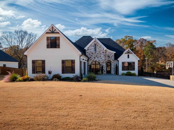 873 Belle Grove Loop, Benton, AR 72019