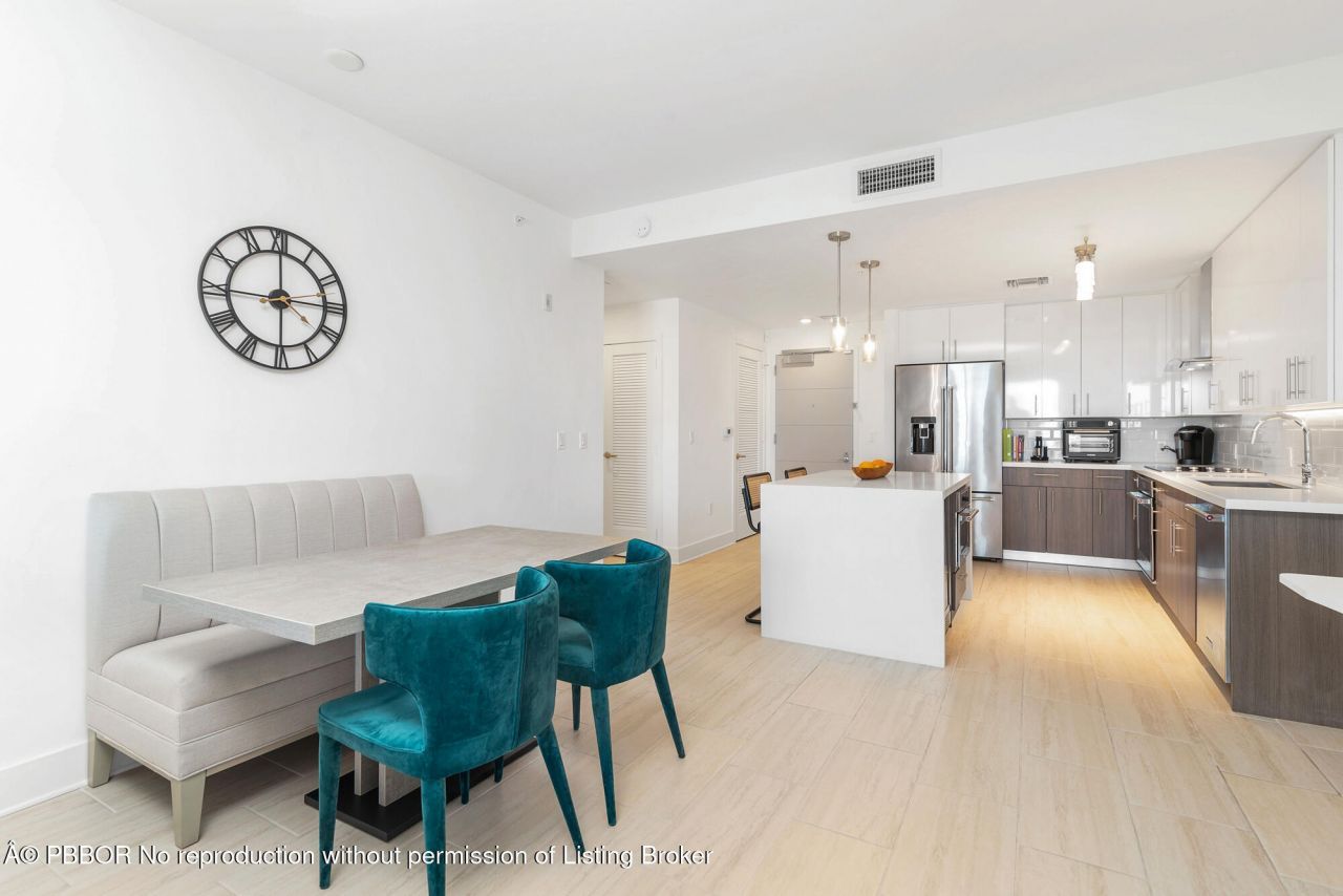 236 SE 5th Avenue, Unit 301, Delray Beach, FL 33483 Photo