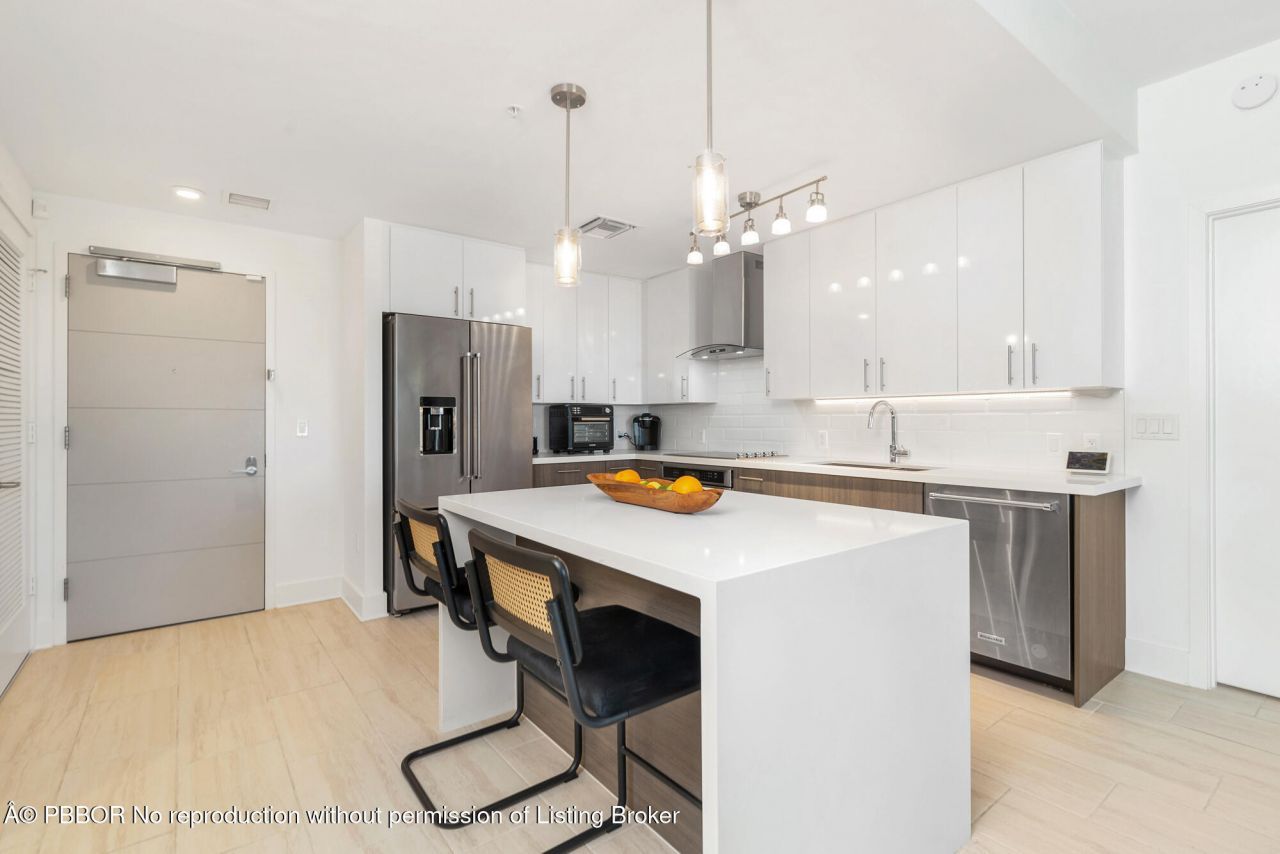 236 SE 5th Avenue, Unit 301, Delray Beach, FL 33483 Photo