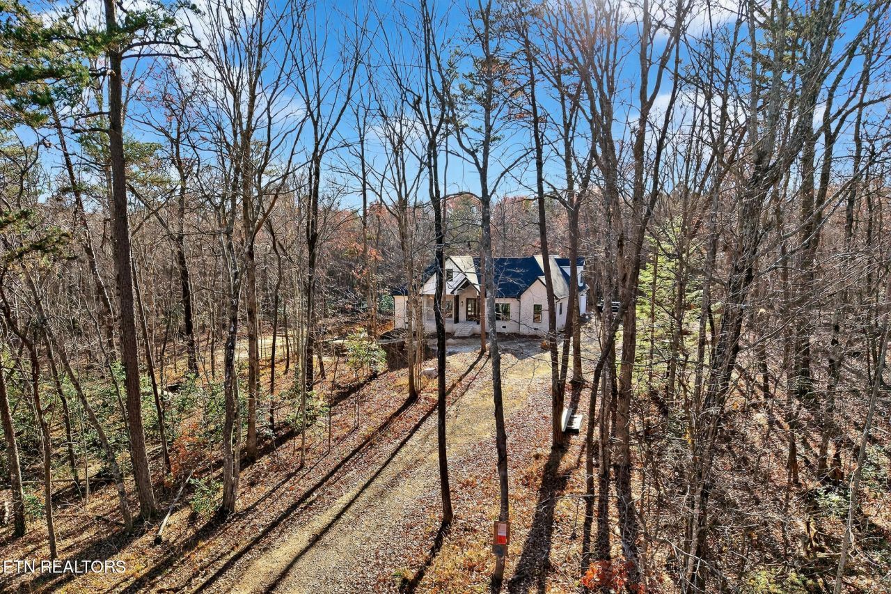 2 Browder Point, Monterey, TN 38574 Main Photo