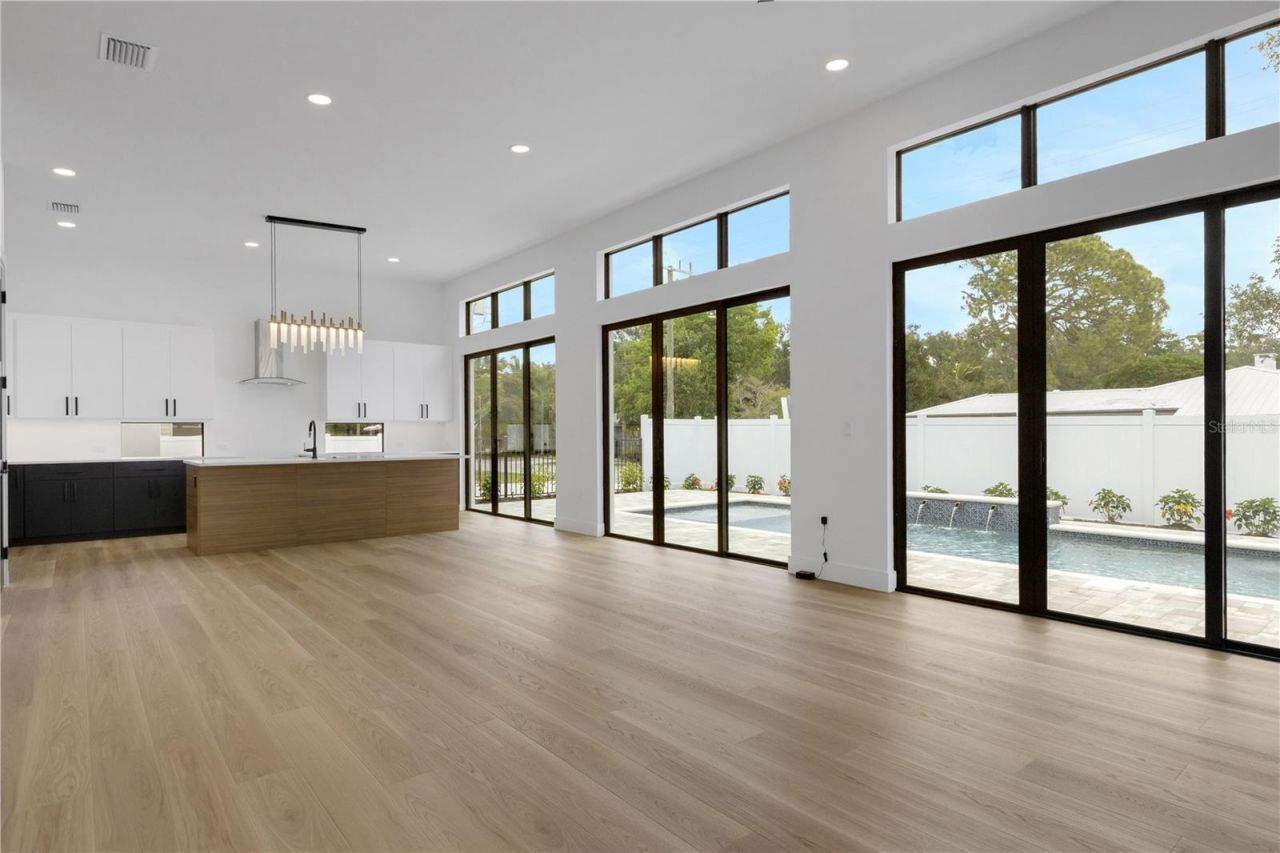 2079 Hibiscus Street, Sarasota, FL 34239 Photo