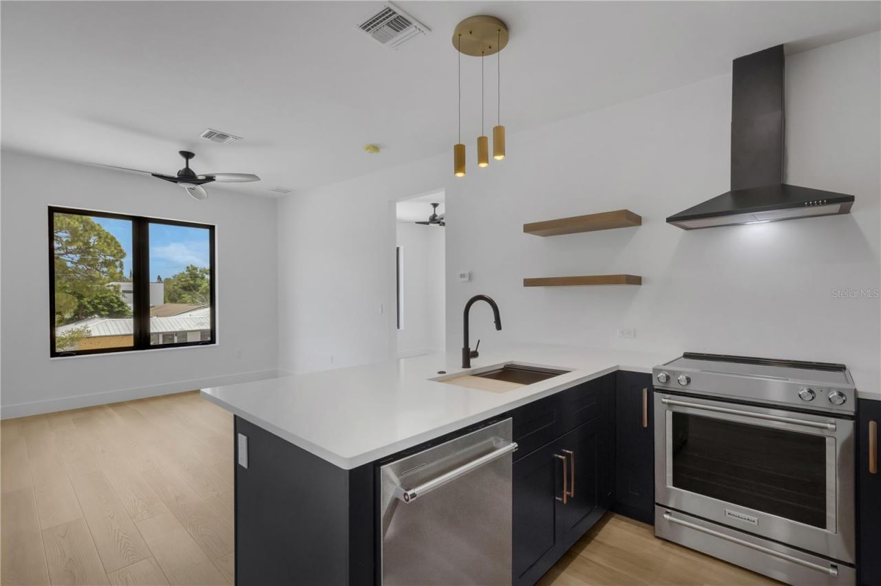 2079 Hibiscus Street, Sarasota, FL 34239 Photo