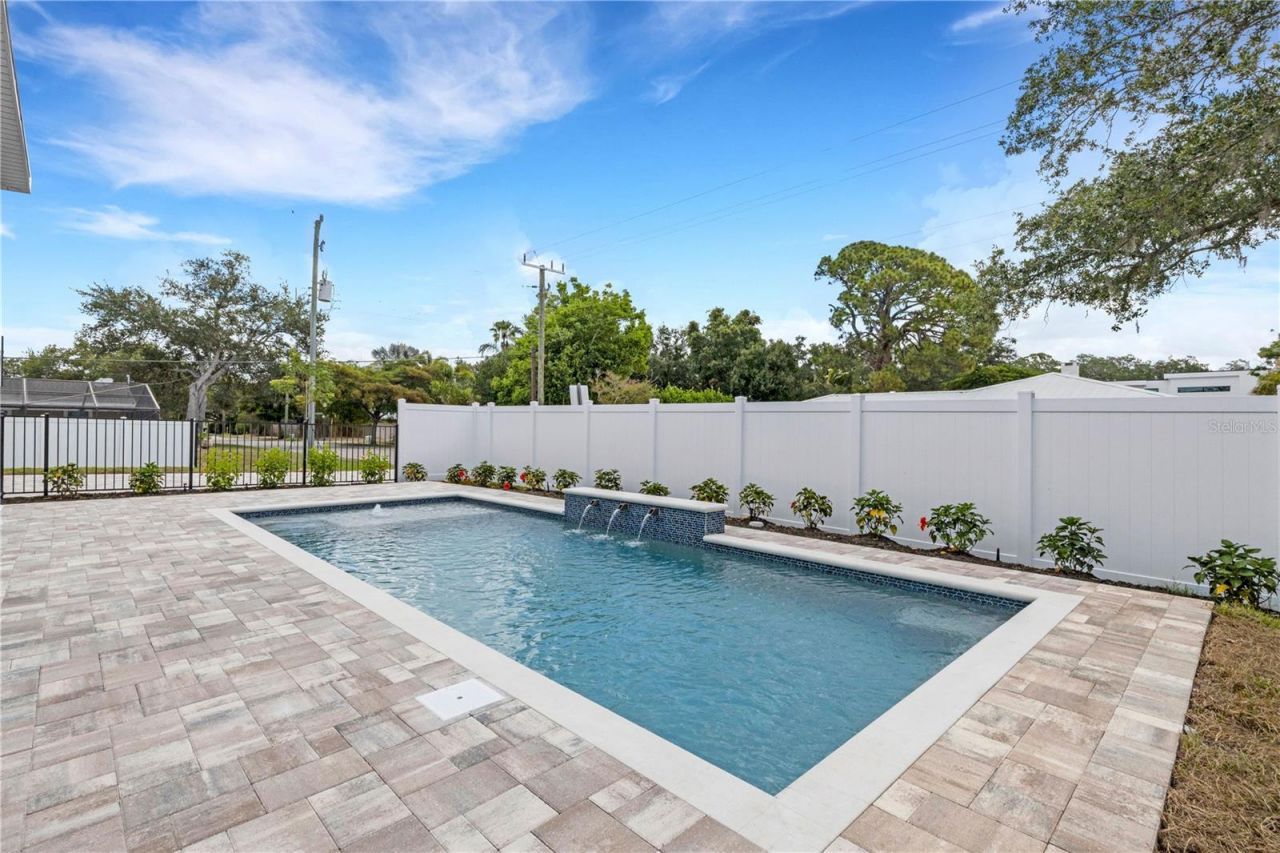 2079 Hibiscus Street, Sarasota, FL 34239 Photo