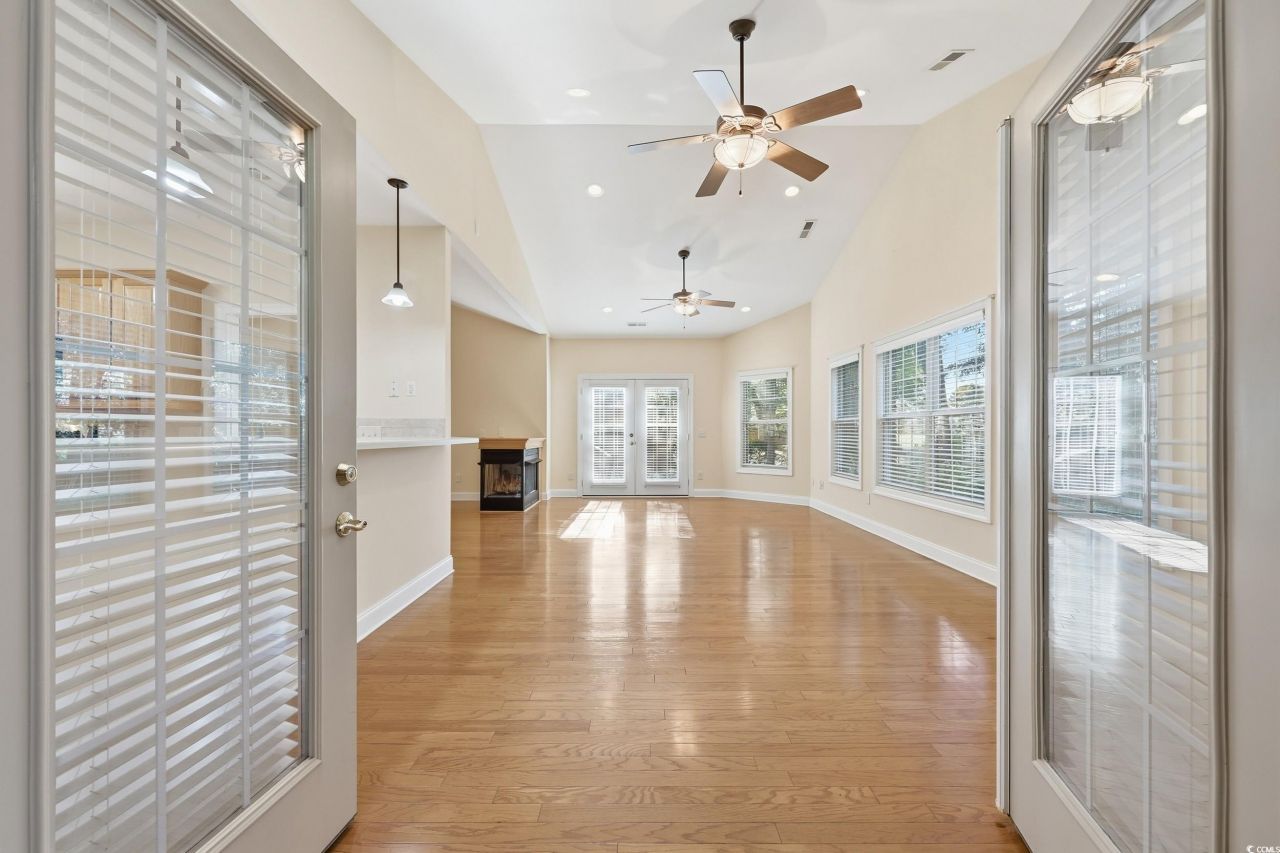 36 Montrose Ln. Photo 13