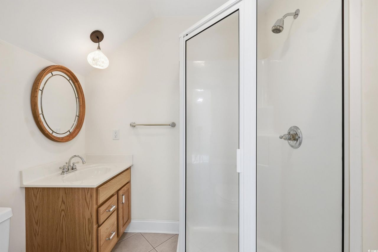 36 Montrose Ln. Photo 32