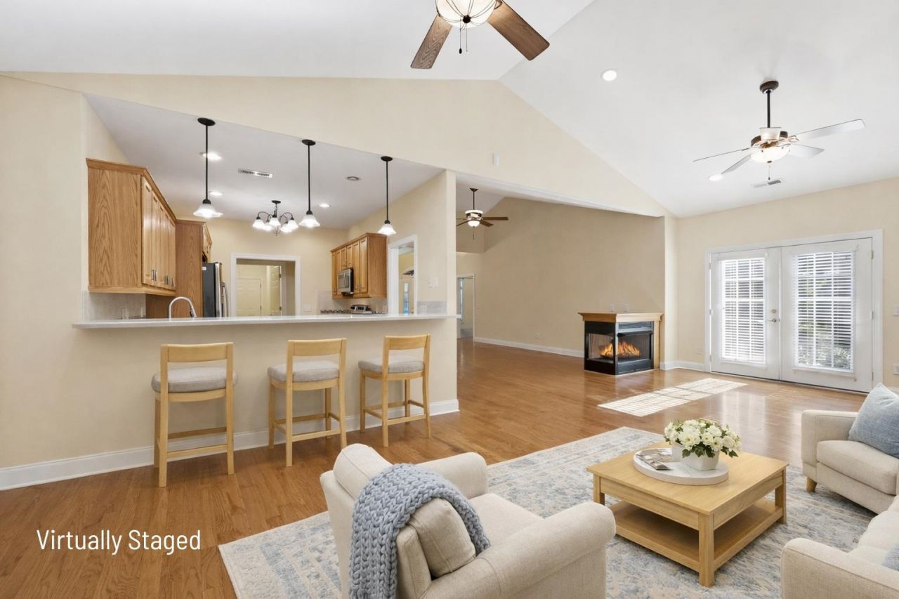 36 Montrose Ln. Photo 6