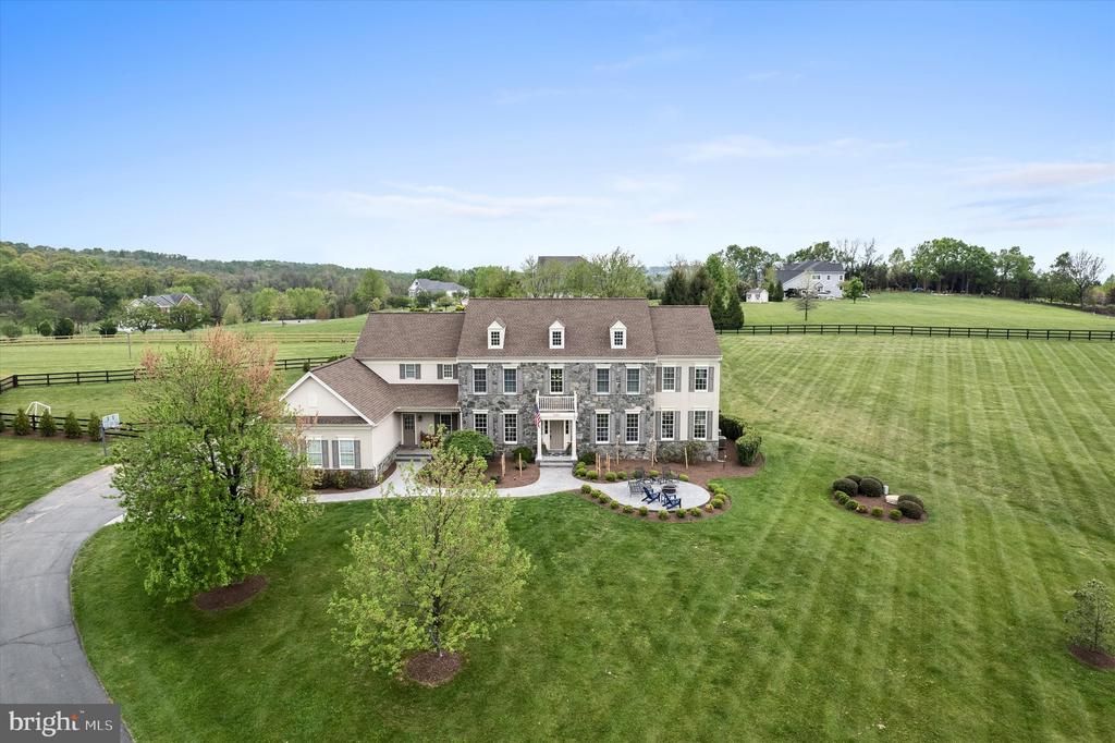 15097 Barlow Drive, Waterford, VA 20197 Main Photo