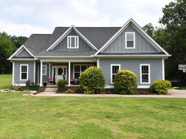 2015 Africa Rd, Lebanon, TN 37087